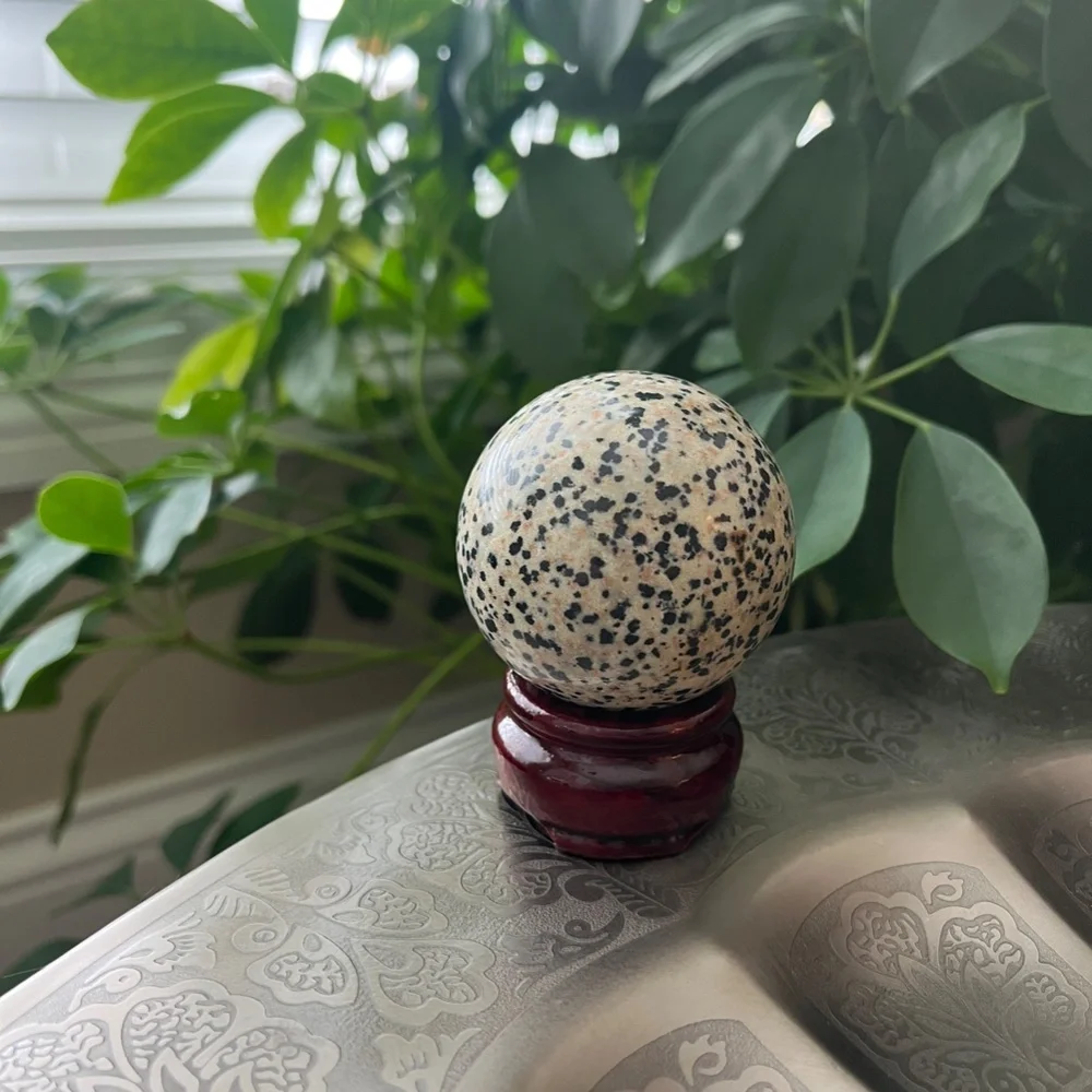 Dalmation Jasper Sphere - Picture 2 of 5